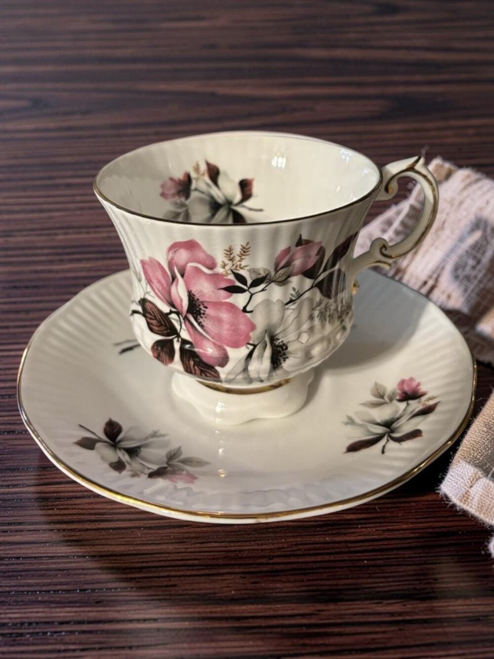 Vintage English Bone China Teacup & Saucer | Pink Floral Elizabethan | Romantic